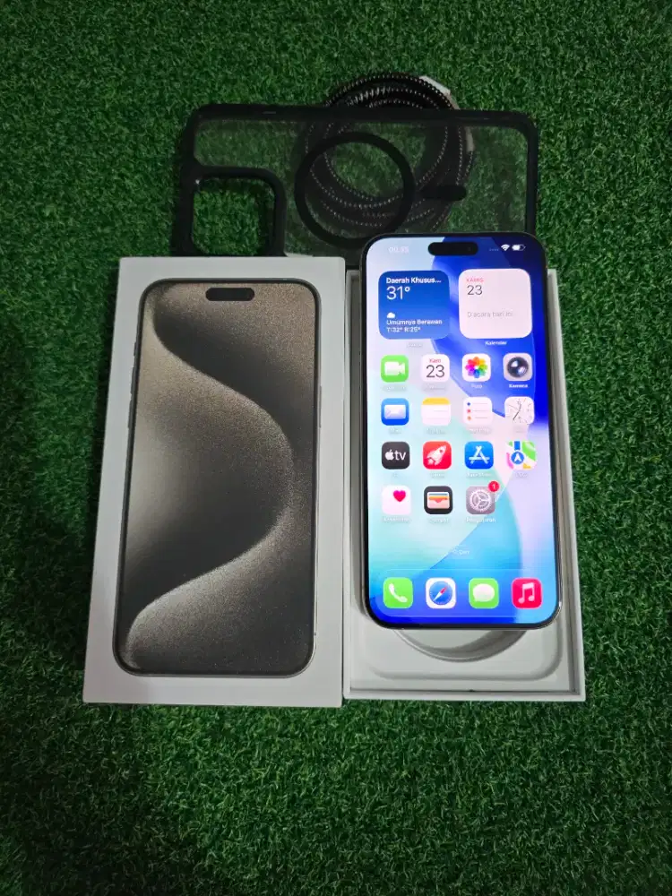 IPhone 15 Pro Max 256gb IBox Lengkap Mulus Normal