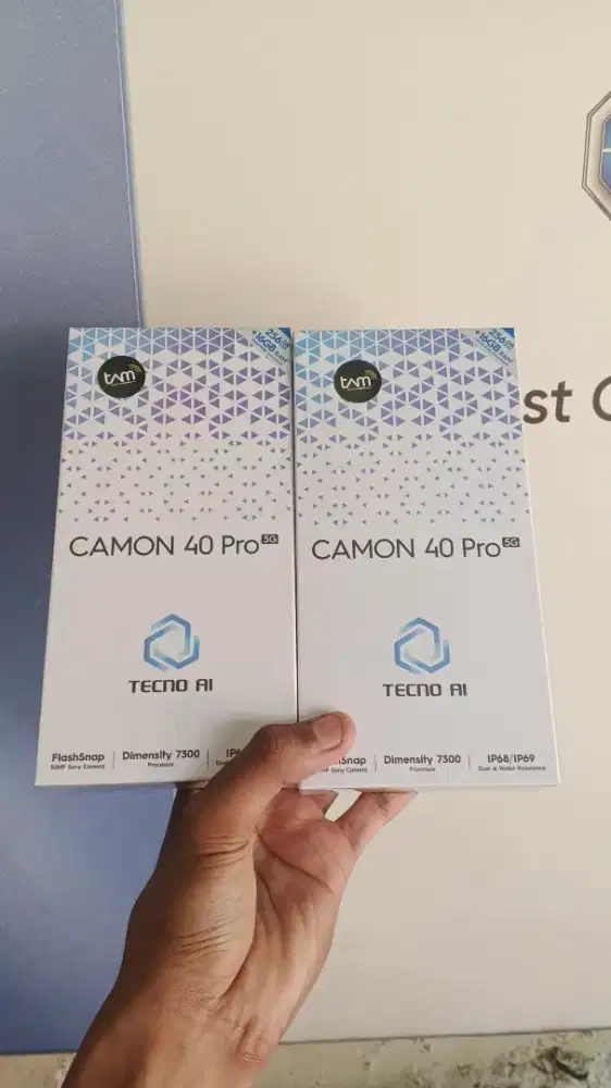 Tecno Camon 40 Pro 5G 8/256 [Baru, Garansi Resmi 1 Tahun]