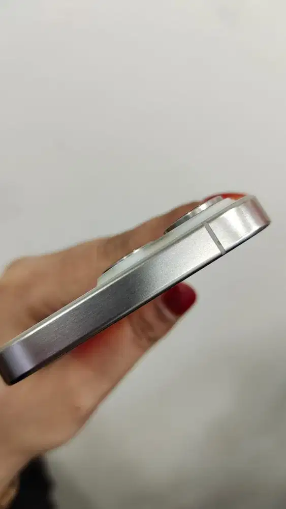 Iphone 15 PRO 128gb white titanium