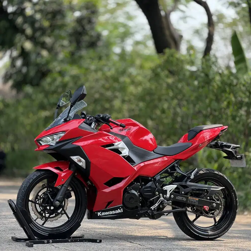 KAWASAKI NEW NINJA 250 FI MERAH 2019 KM 8K PAJAK PANJANG KAYAK BARU