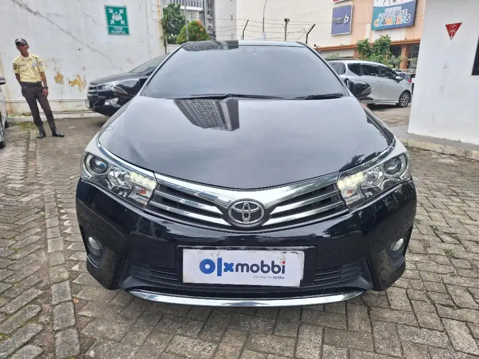 LOW DP Toyota Corolla Altis 1.8 V Bensin-AT 2014 UAH