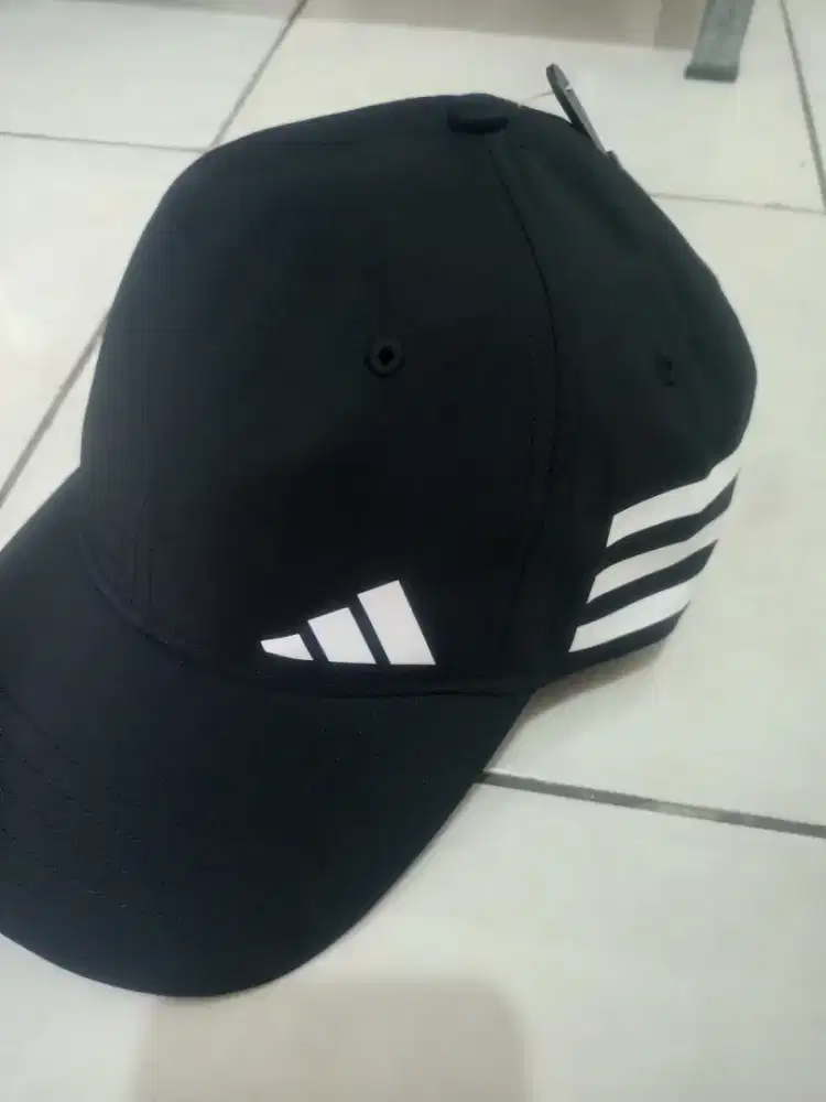 Topi adidas original