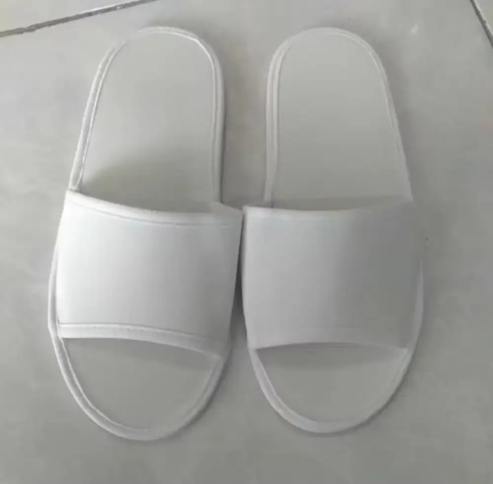 SENDAL HOTEL / SENDAL LANTAI / SENDAL KAMAR