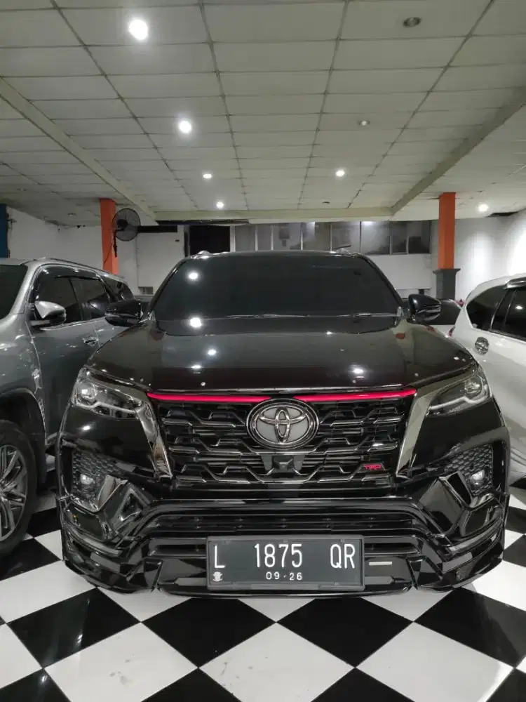 FORTUNER VRZ TRD  SPORTIVO Metic TH 2021 km 39ribu