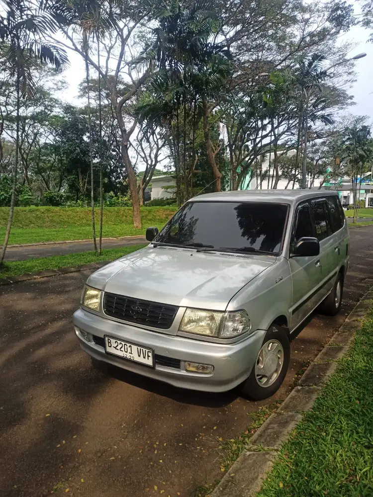 Toyota Kijang 2001 Bensin