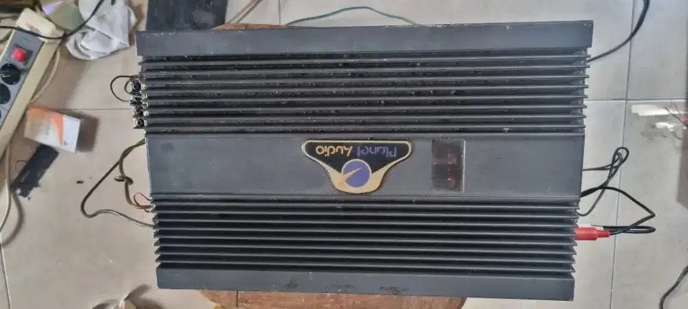 Power ampli Tabung mobil Planet audio HVT 754 made in USA 4ch