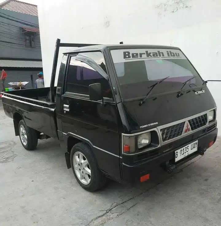 Mitsubishi L300 2015 Diesel