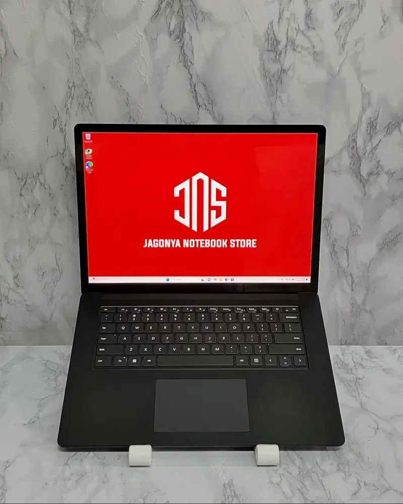 Microsoft Surface Laptop 4 i7 1185G7 RAM 16GB SSD 512GB M2 NVMe