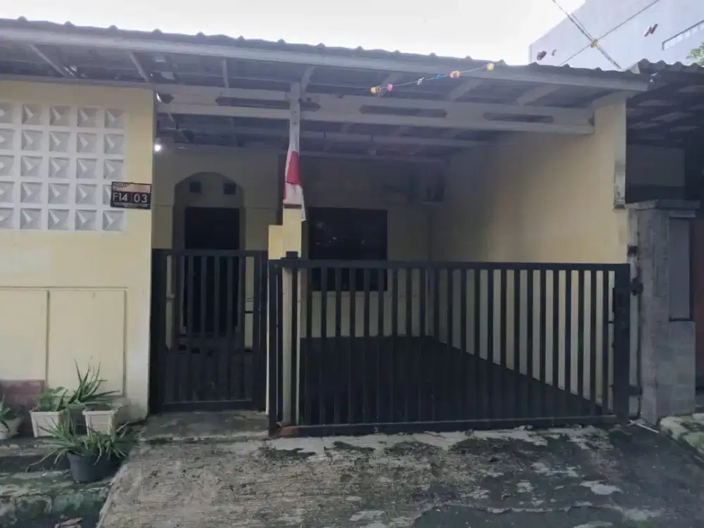 DI SEWAKAN / DI KONTRAKAN RUMAH 1 LANTAI PERMATA DEPOK