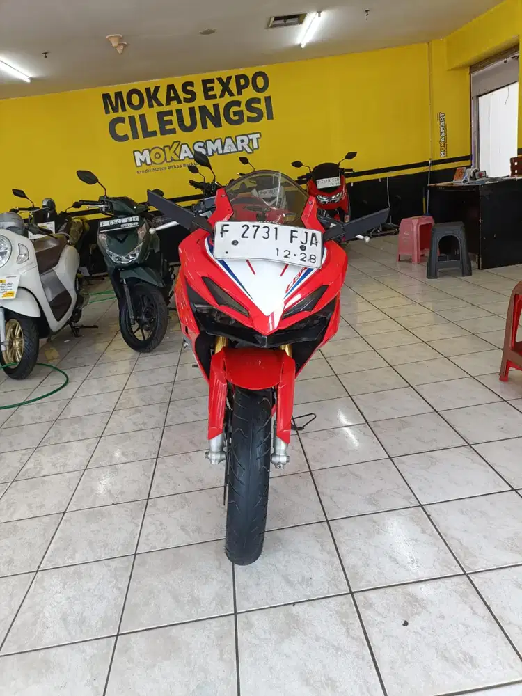 Dijual motor Honda CBR 150R 2023