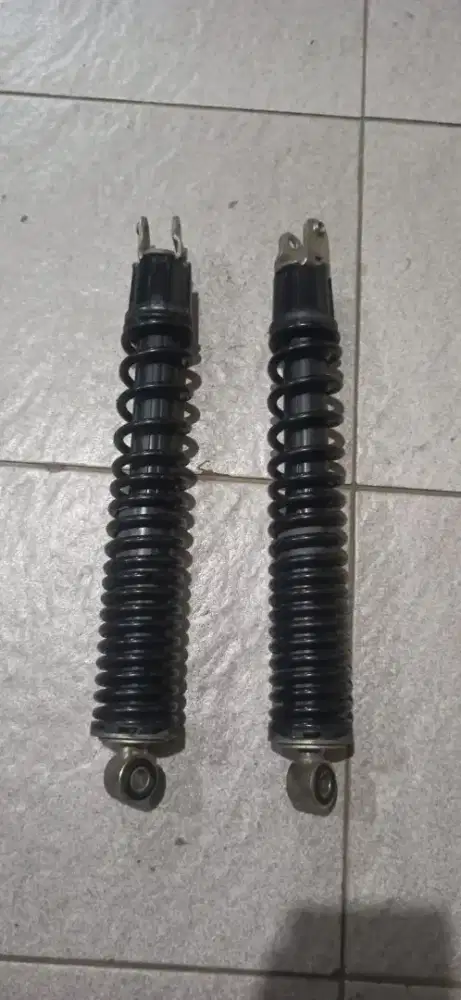 SHOCK PCX 160 second