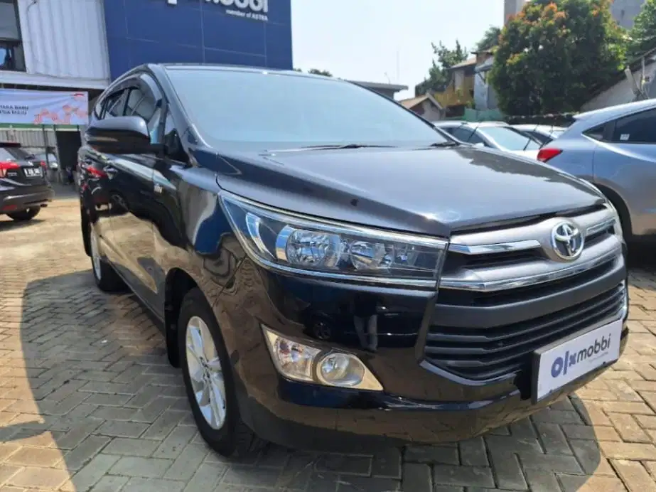DP RENDAH Toyota Kijang Innova 2.0 G Bensin-MT 2017 8PW B