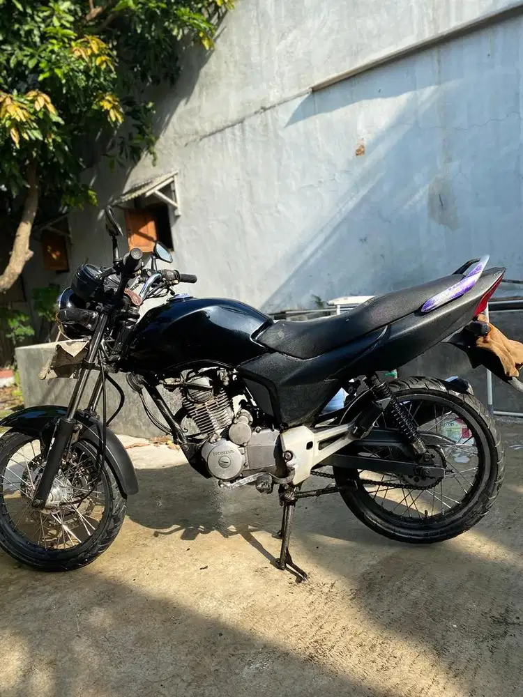 Honda Megapro 2008 (mp primus)