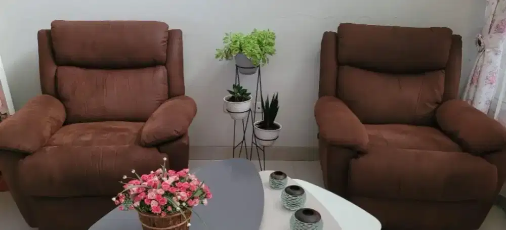 Dijual 2 pcs kursi recline second