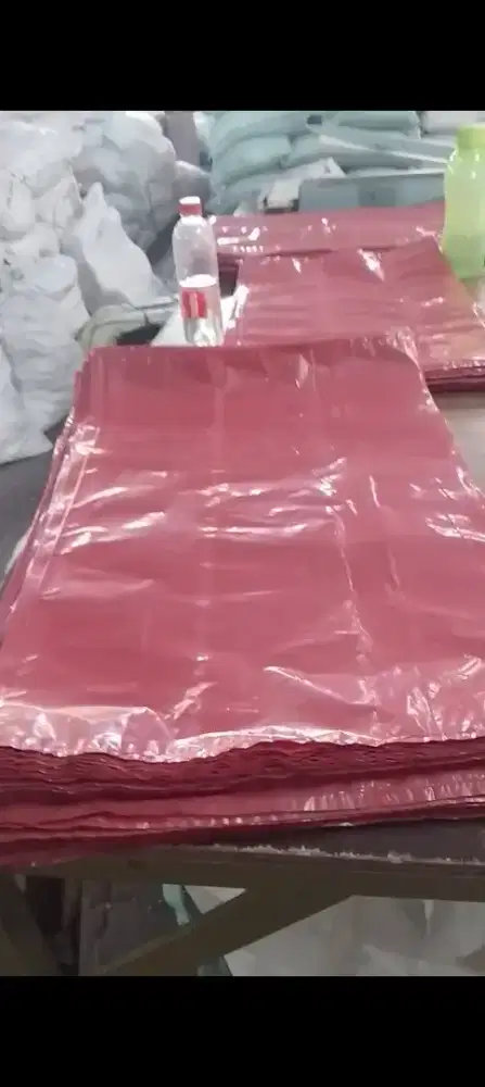 Menerima pesanan plastik UK an apapun itu dan tipe merk lengkap,