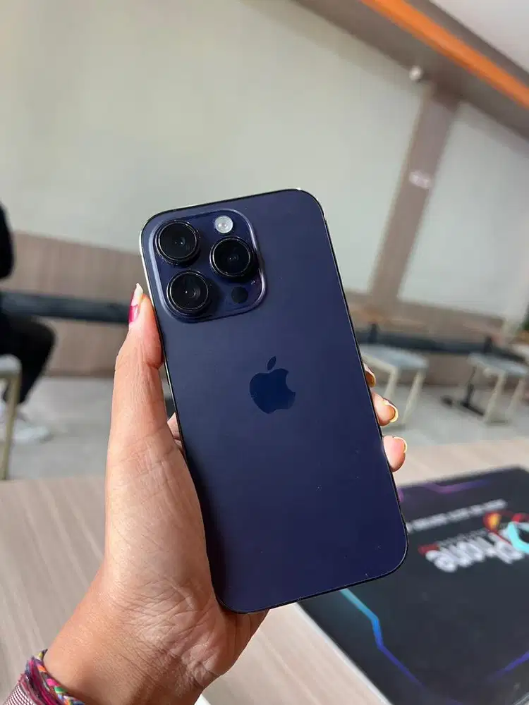 iphone 14pro 256 deep purple