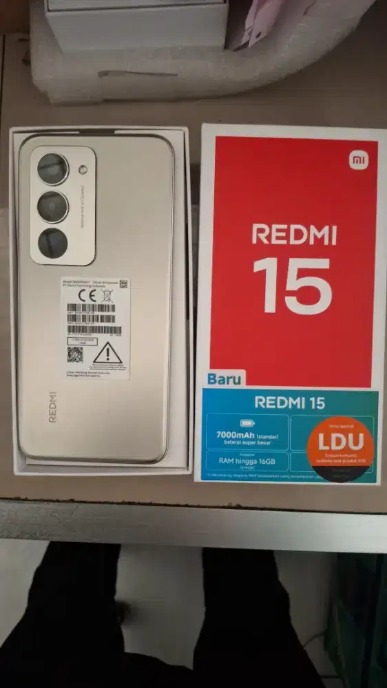 REDMI 15 BATRE 7000 HARGA HANYA 2JTAN !! (Bisa buat powerbank)