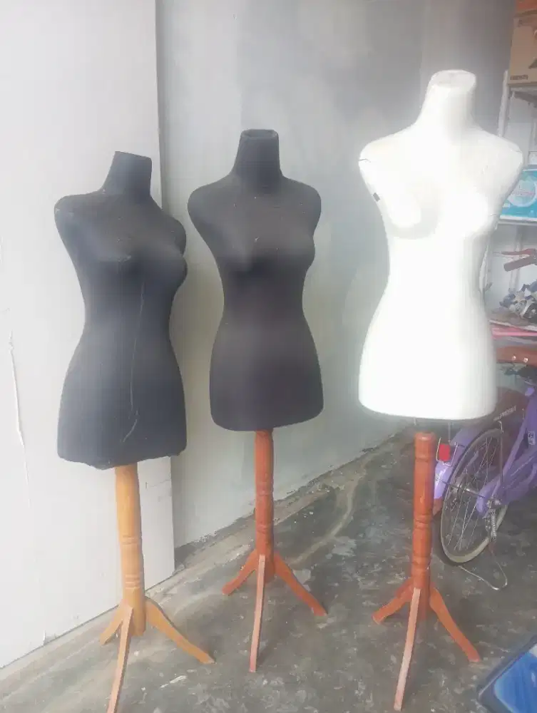 Manekin Boneka Badan seken