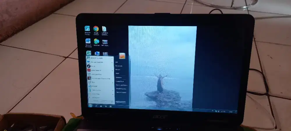 Jual laptop ACER..normal jaya minus pemakaian emak emak