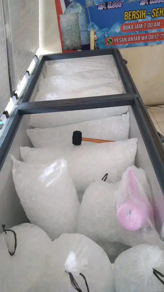 Es kristal higienis dan ekonomis