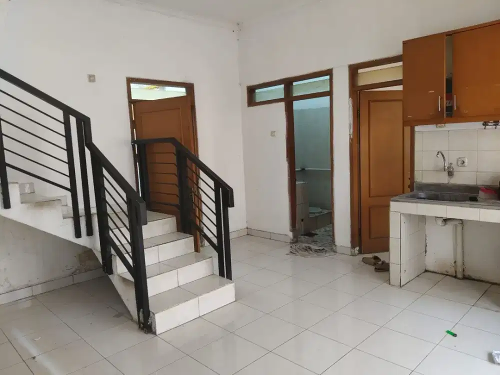 DIJUAL/DISEWAKAN RUKO 2 Lantai SIAP PAKAI u/ USAHA di komplek JATI PERMAI, bandung -LN, LC