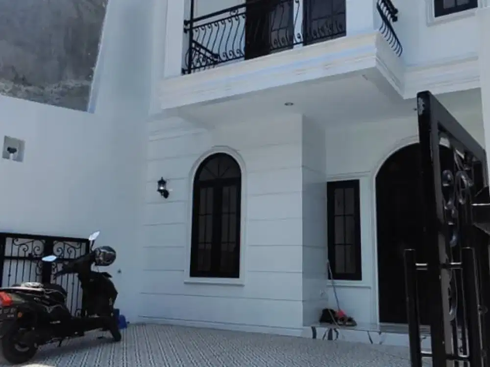 Rumah baru 2 lantai ready stock di Buahbatu, Regol - Kota Bandung