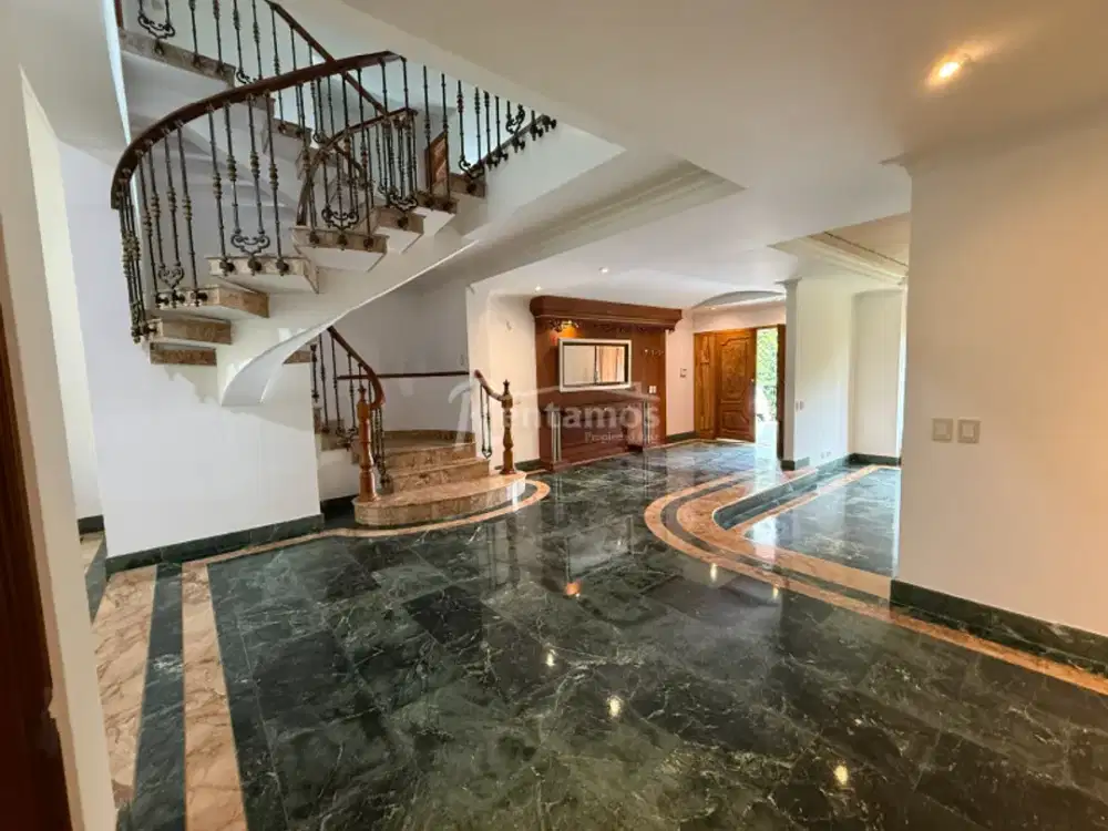 Rumah Luas SHM 10 Menit ke Transpark Mall Bintaro Dibantu KPR J-32839