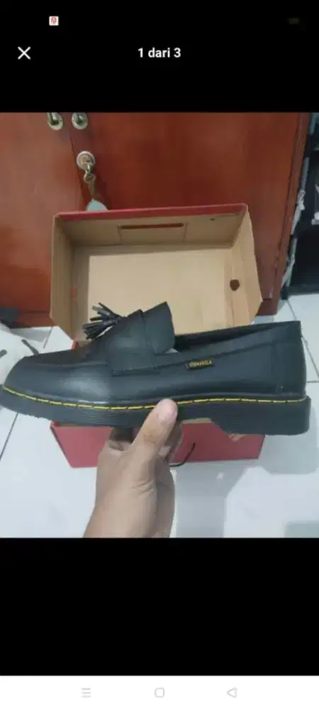 Sepatu formal/docmart low
