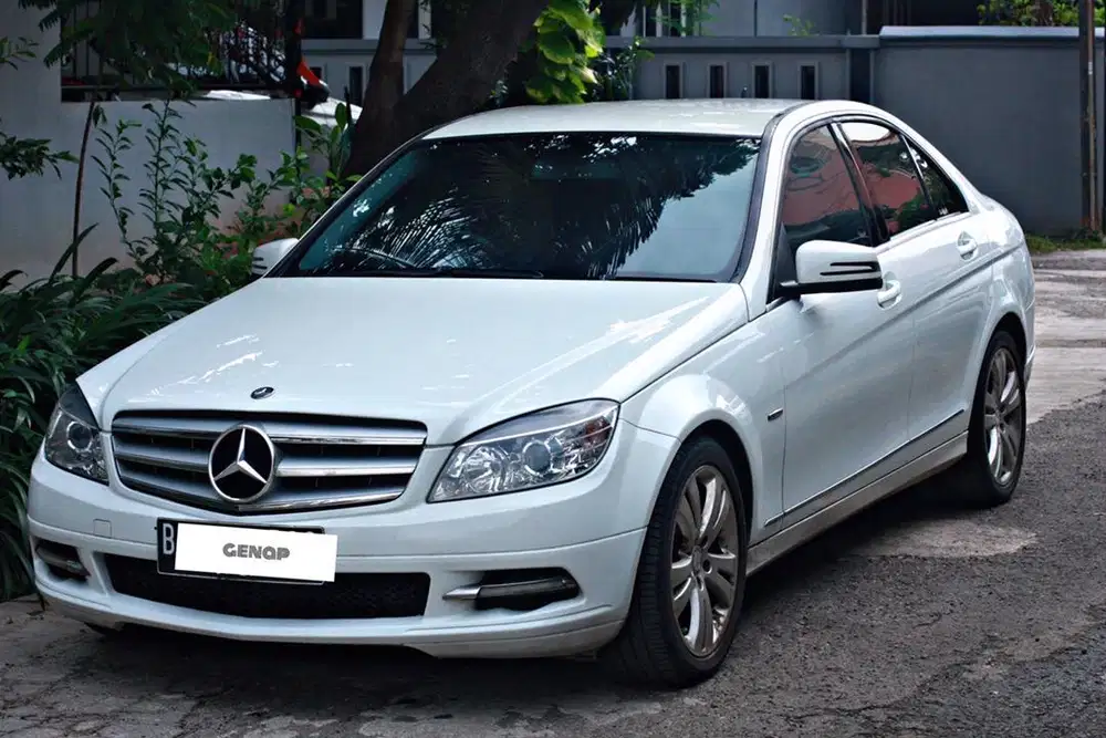 RARE C200 AVG KM 50rb