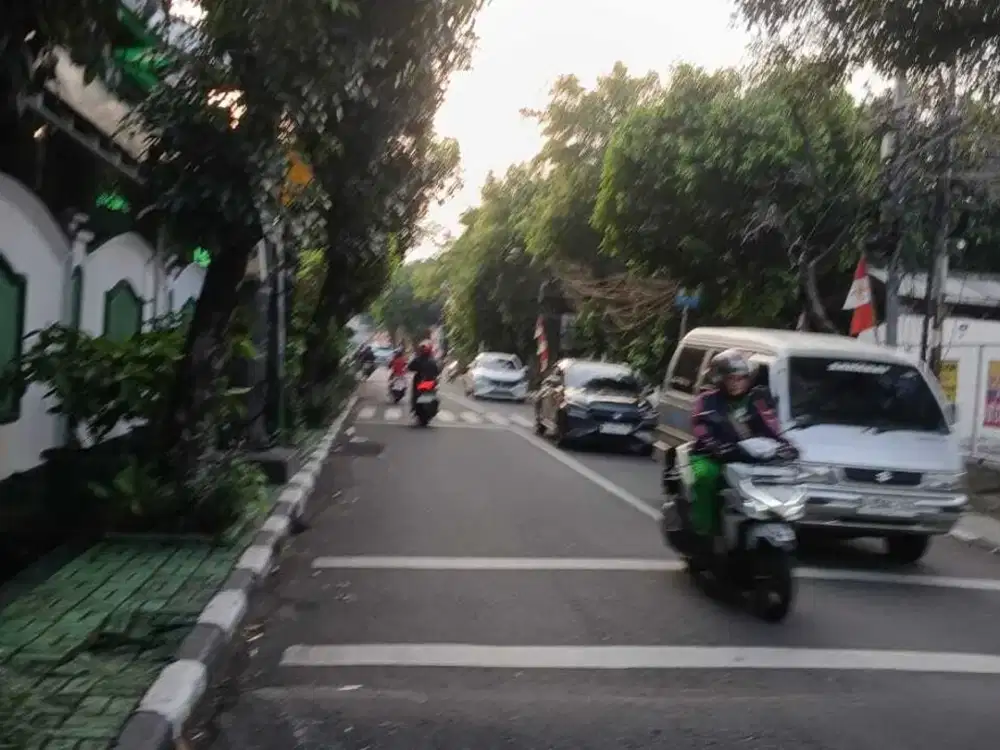 Ruko sewa dekat tebet eco park Jakarta Selatan
