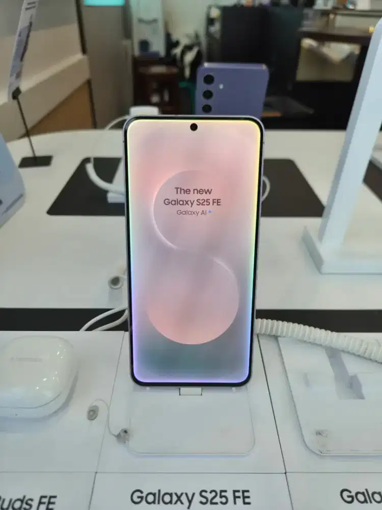 SAMSUNG GALAXY S25 FE