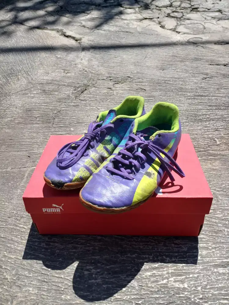 Sepatu Futsal Puma Evospeed 5