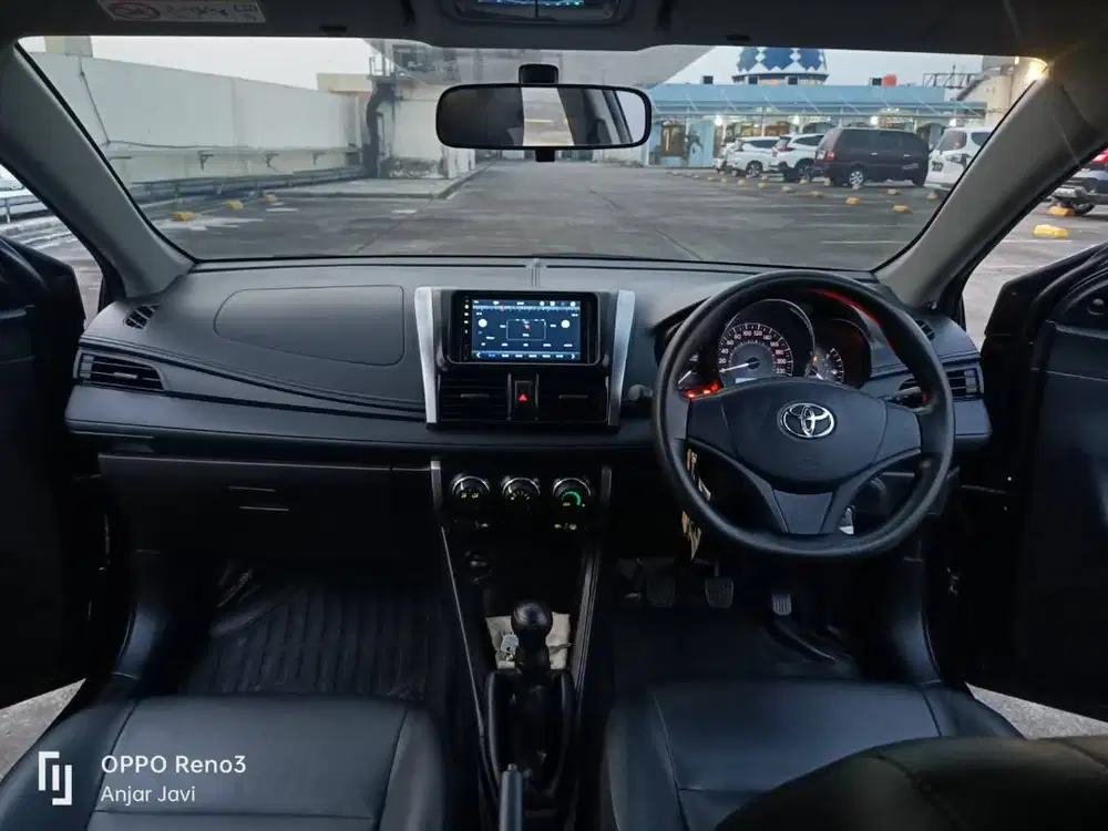 Toyota Vios limo 2015 LOW KM Full Upgrade