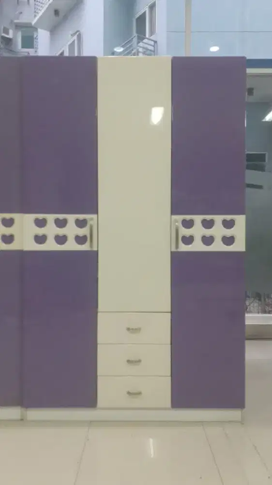 Lemari Baju Jual Cepat Kondisi Bagus Mulus (ex kost)