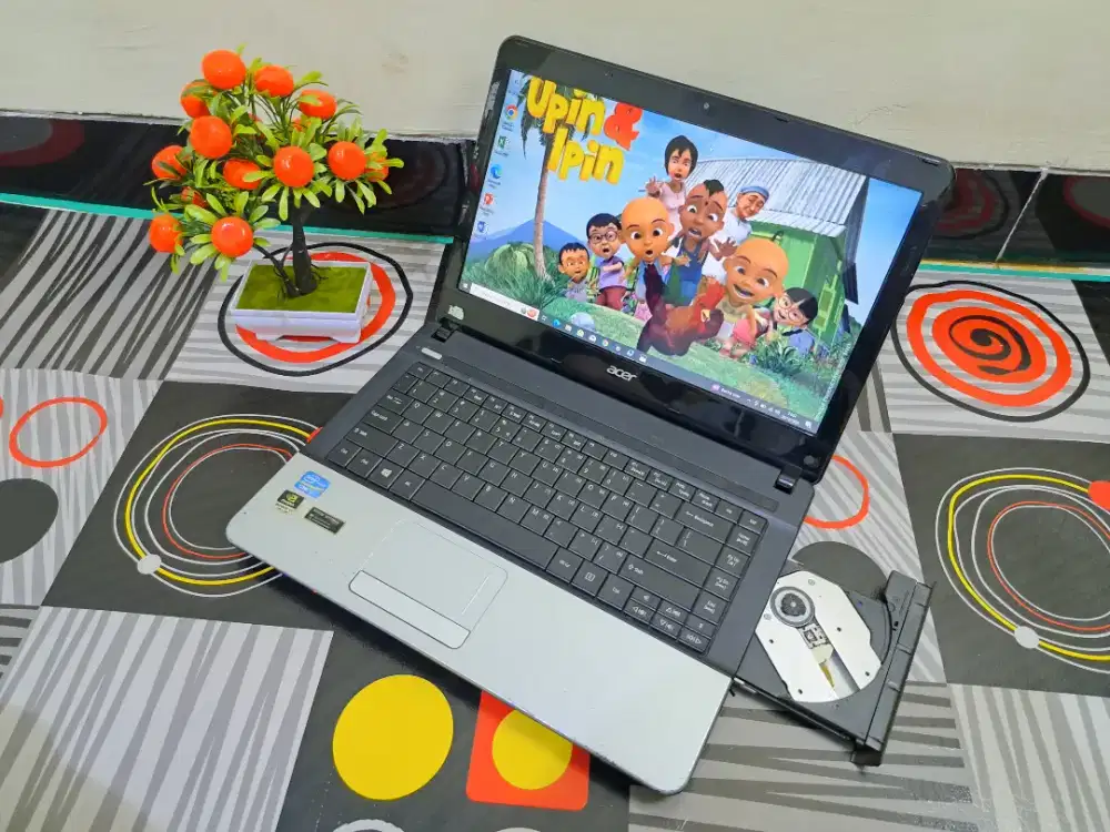 Jual BU laptop acer core i3 ram 4 siap pakai lancarr jaya