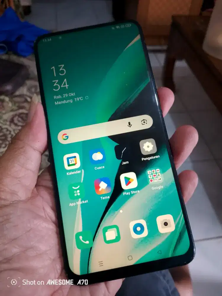 Oppo reno2 sirip hiu.. 8+3/256.. spek mewaah hrg murrah