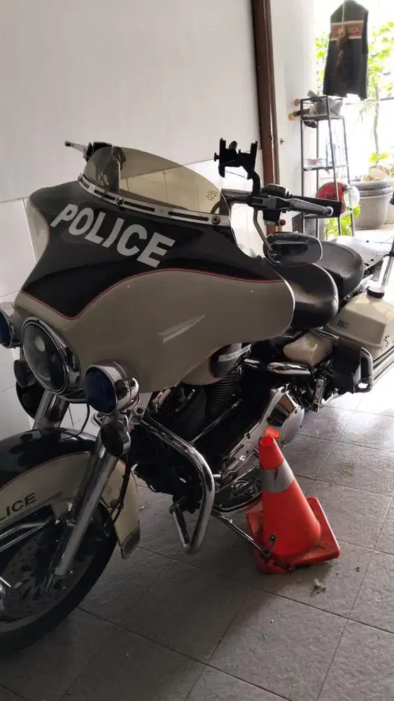 Harley Davidson Electra Glide Police