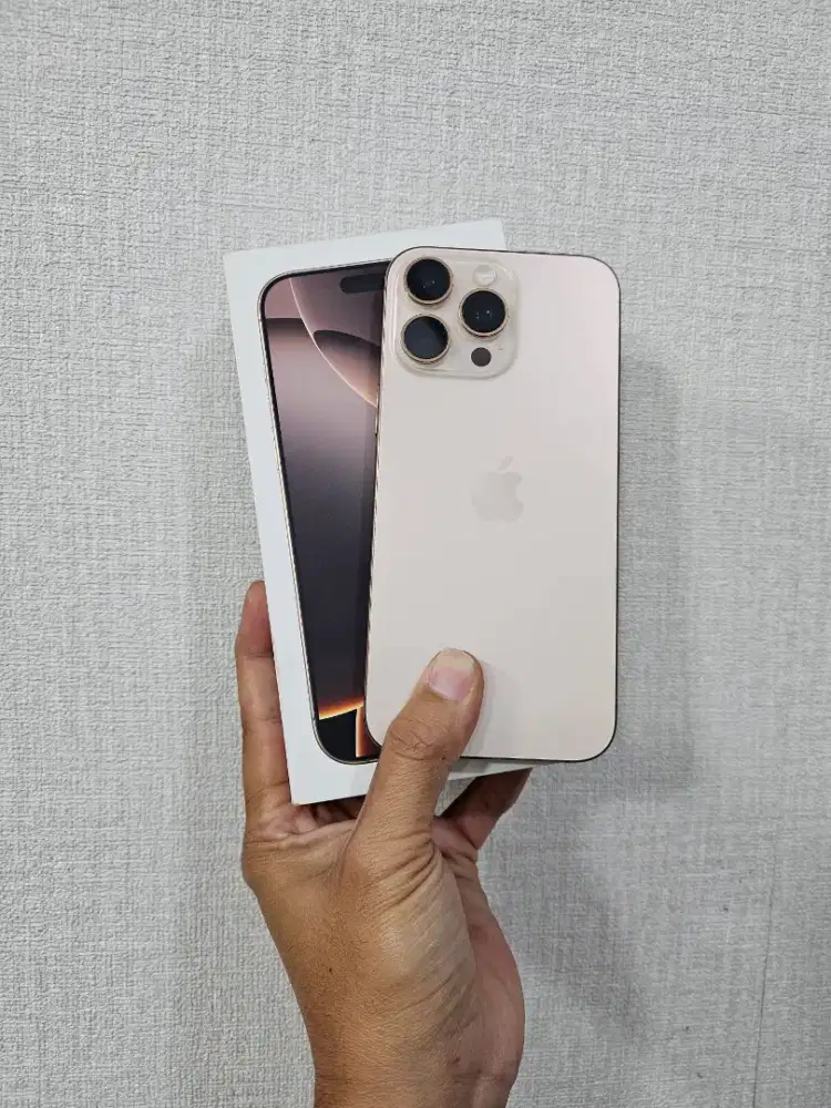 Iphone 16 Promax 256 seken garansi on ibox bisa cash/cicilan paylatter