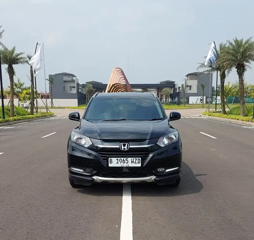 Honda hrv E AT 1.5 2018