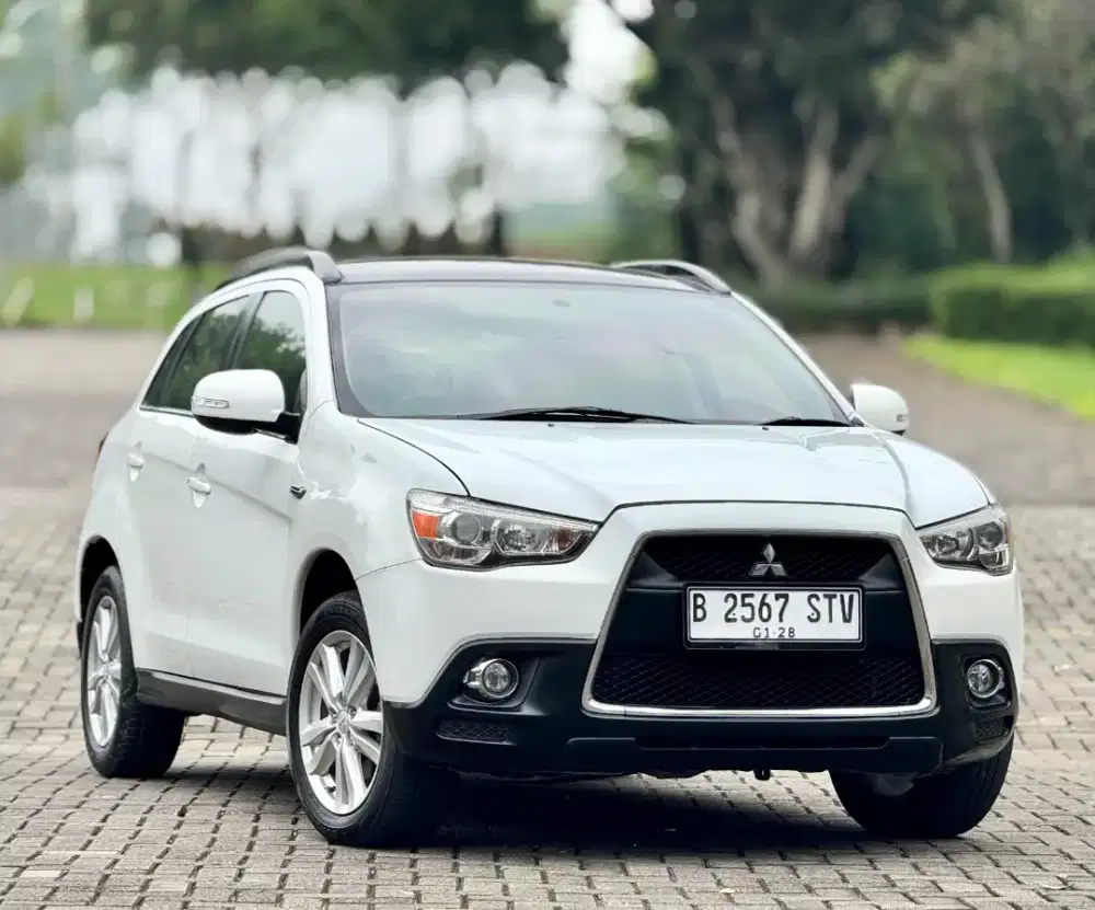 DP 3 jt! Mitsubishi Outlander PX 2012 Matic  Antik Spt Baru!!