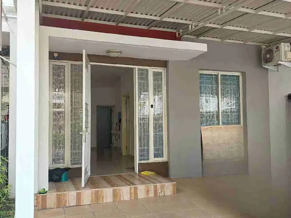 Rumah Cantik Sudah Renovasi di Green Lake City Cluster Amerika