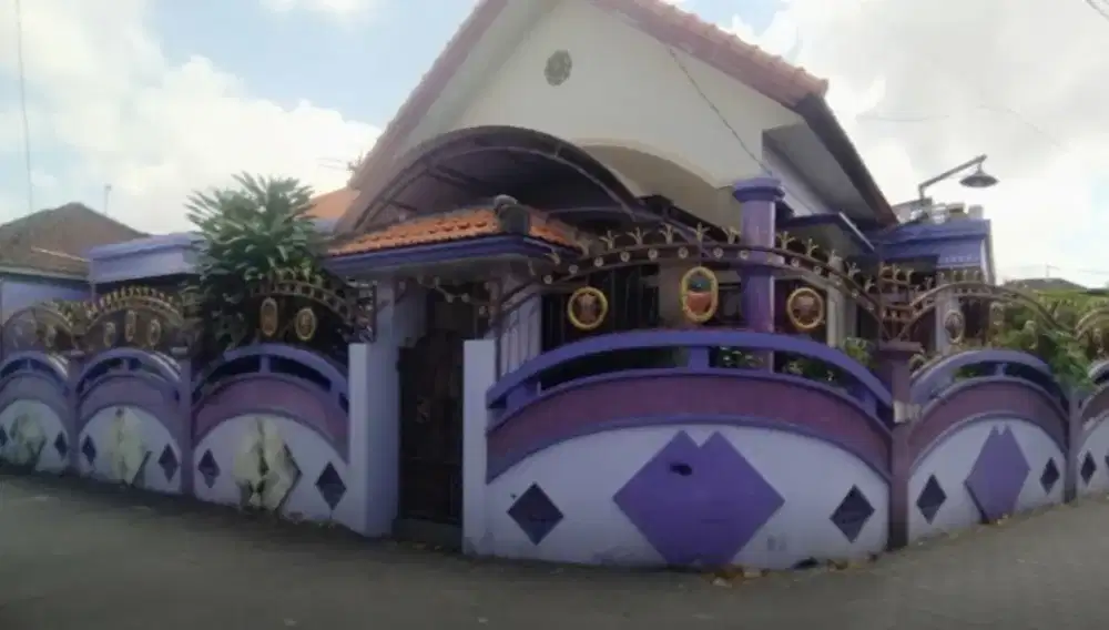 Lokasi strategis di tengah kota denpasar