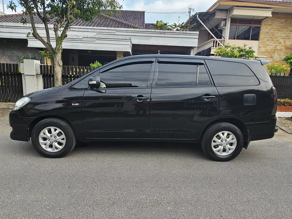 Kijang Innova 2009 Diesel Matic