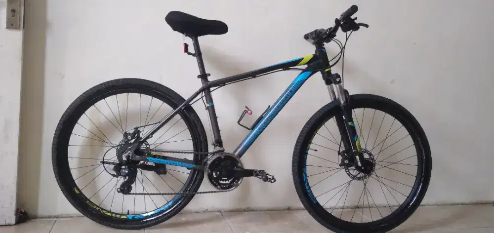 Jual cepat butuh dana sepeda gunung polygon Cascade 3.0 ukuran 27.5 M