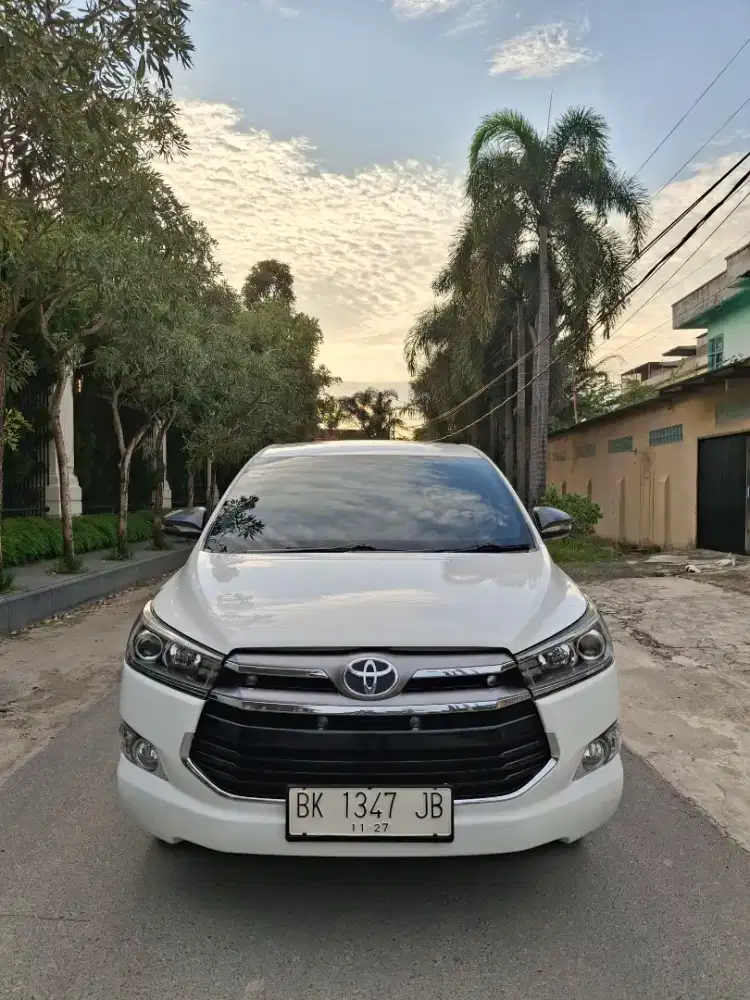 Innova Reborn V 2.4 A/T 2018