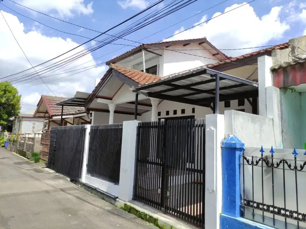 Rumah 2 lantai bangunan kokoh di Riungbandung, Kota Bandung