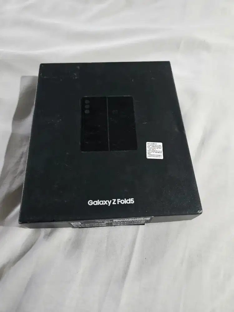 Z FOLD 5 12/512GB phantom black bisa TT