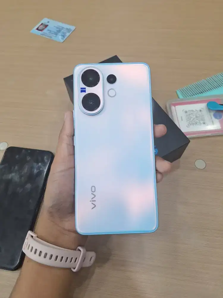 VIVO V60 5G RAM 8/256