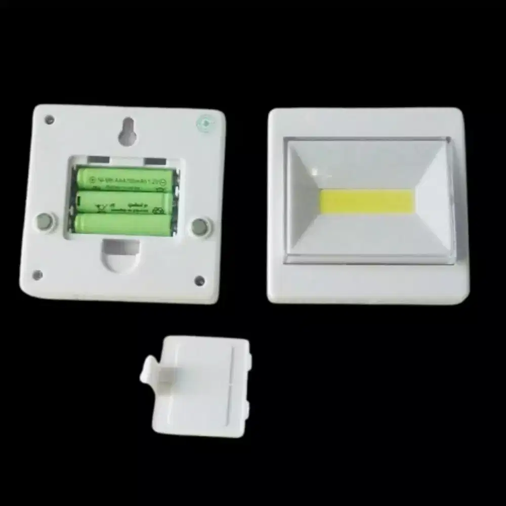 Alat Penerangan Lampu Saklar Emergency Senter  Tempel Portabel Baterai