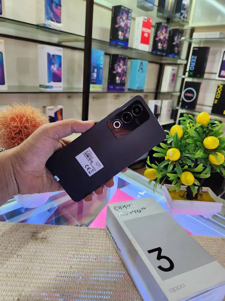 Oppo A3 Pro 5G Ram (8+8) 16Gb/ 256Gb Fullset Mulus Ori 100% Like New